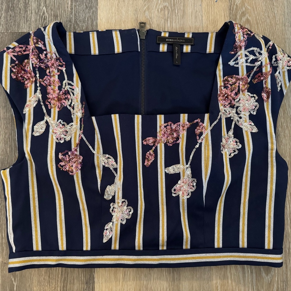 BCBGMaxAzria Navy and Yllow Striped Floral Crop Top